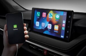 ATIV-Nightshade_Audio-display-9_Apple-CarPlayAndriod-Auto-300x196 เปิดสเปคToyota Yaris ATIV Nightshade ใหม่ รุ่นพิเศษตกแต่งสปอร์ต